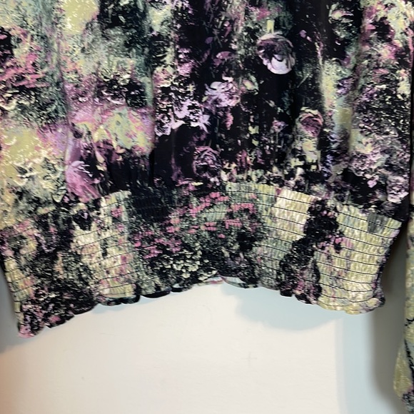 Monkl pull over floral abstract blouse - Picture 4 of 10